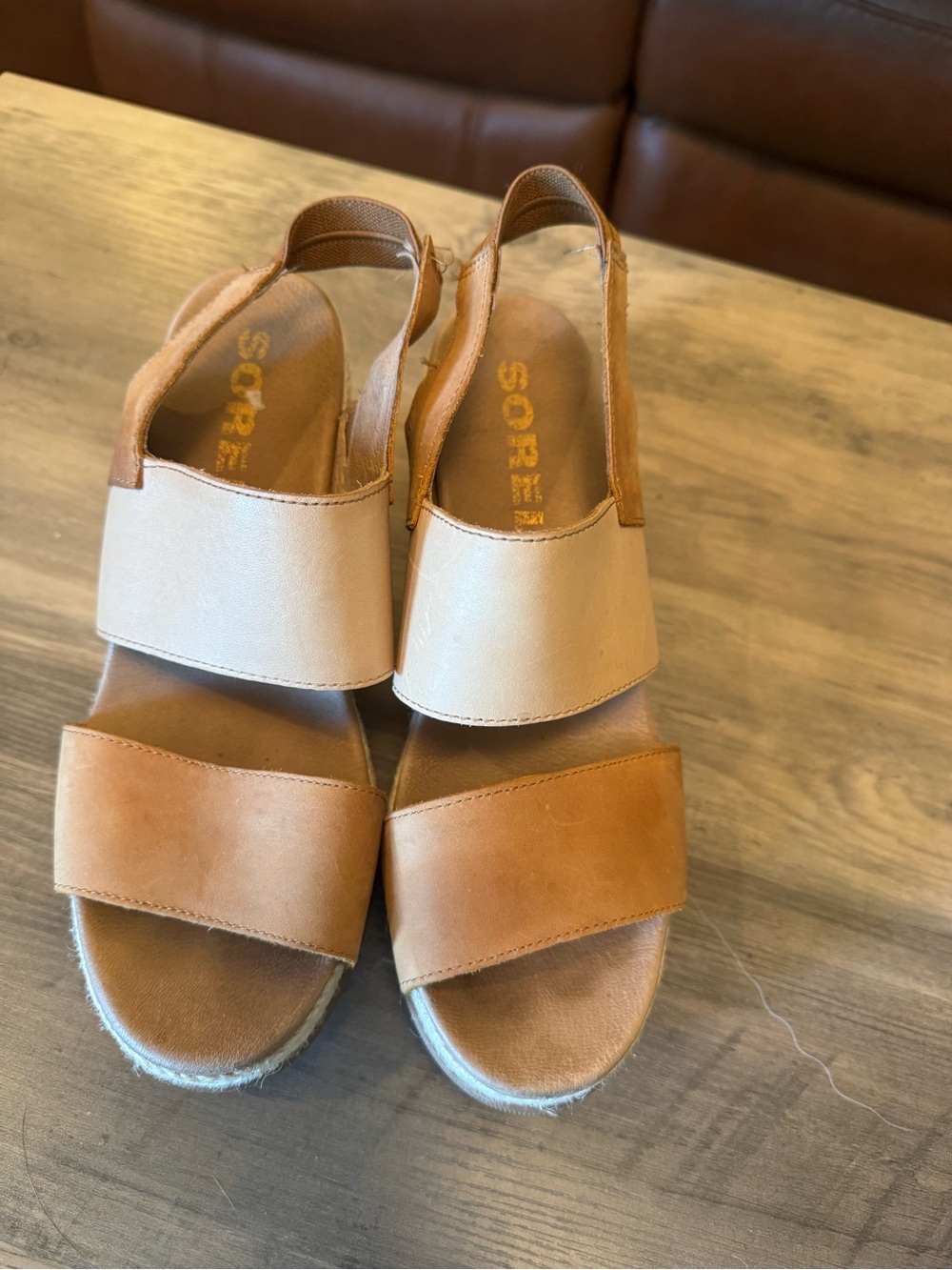Sorel Joannie II sling back shoes two tone size 9